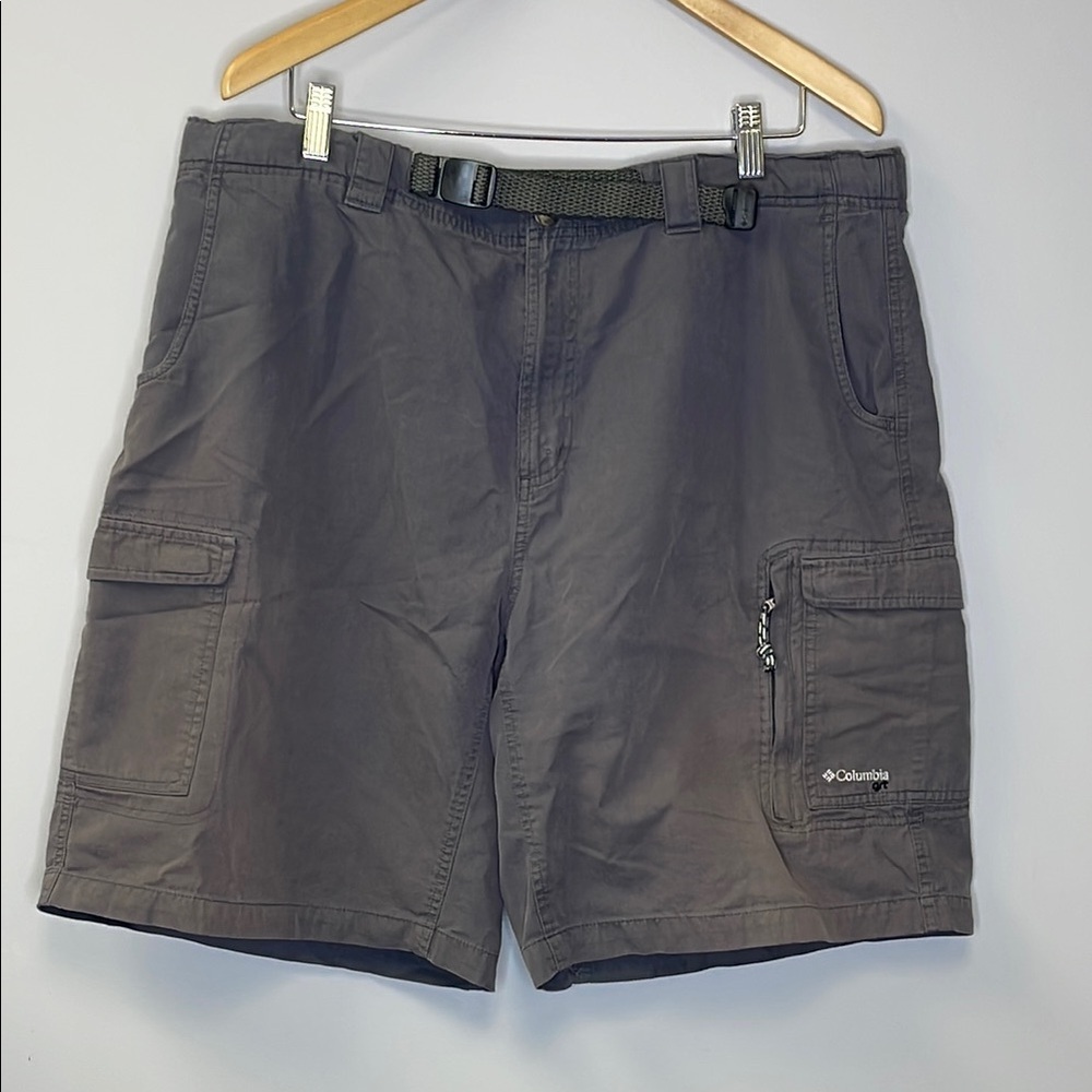 Columbia Gray Cargo Shorts Extra Large Outdoor Casual